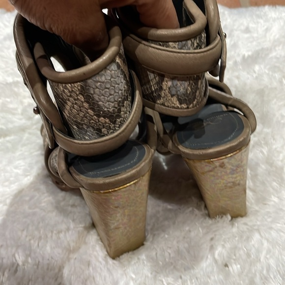 Elegant heels snake. Size 9 - Picture 3 of 3